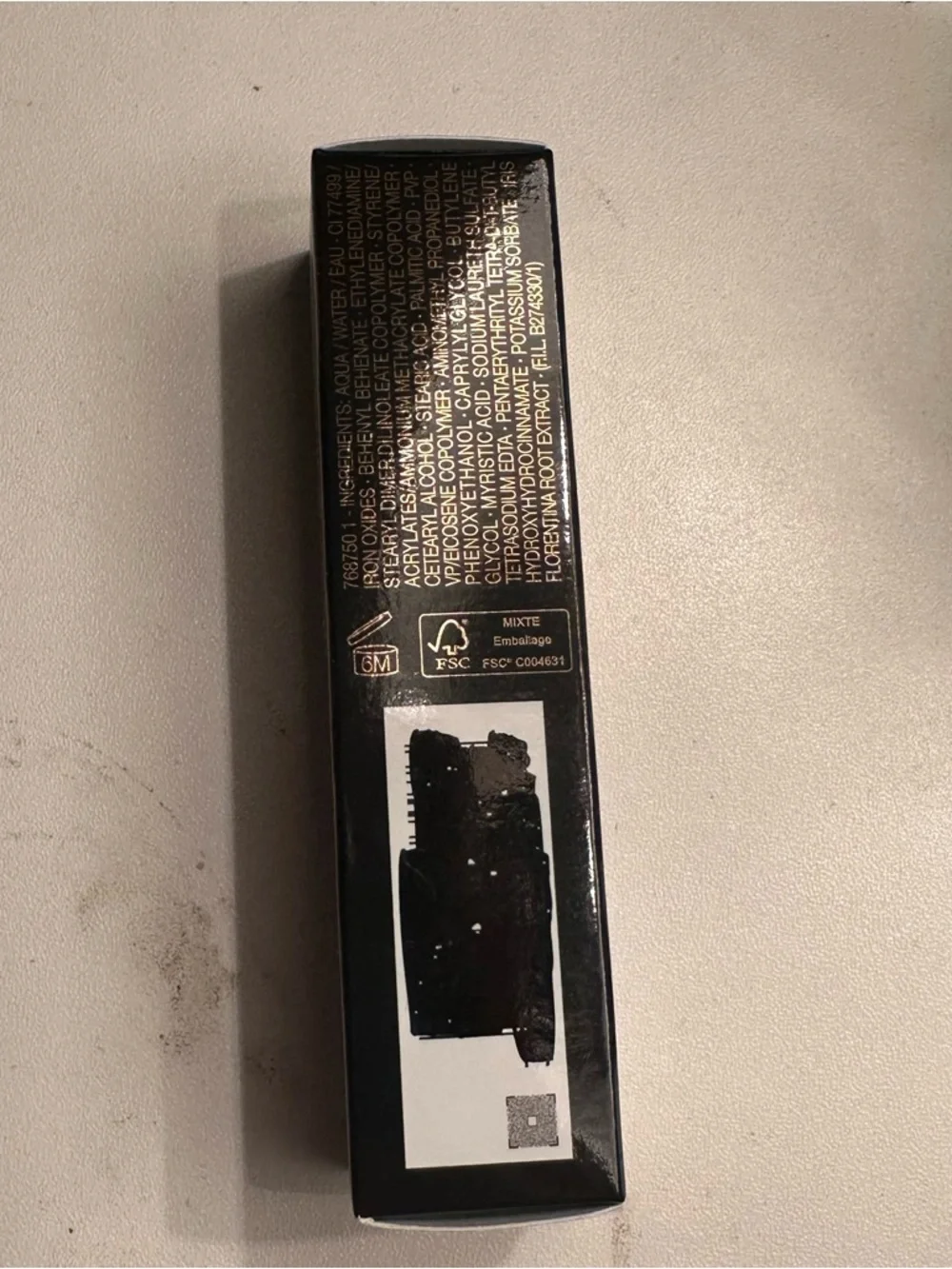 Yves Saint Laurent Lash Clash Extreme Volume Mascara - Black